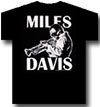 MILES DAVIS (PLAYING)